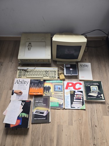 Amstrad pc1512 includes - pc1512, dd