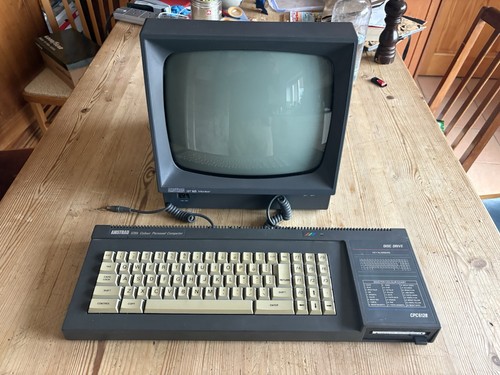 Amstrad 128k colour - 128k,
