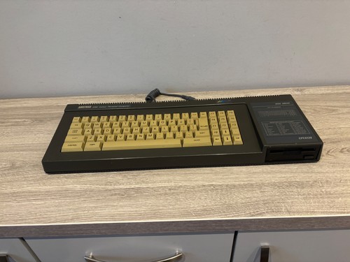 Amstrad cpc 6128 computer - amstrad,