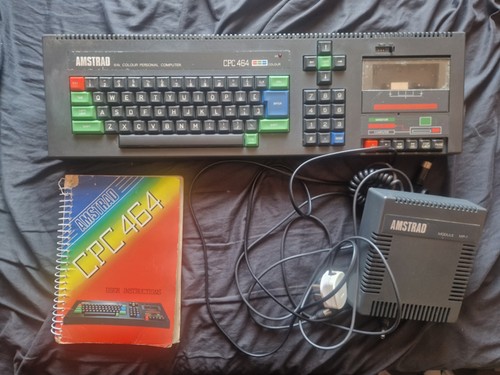 Amstrad cpc 464 computer with - 464,